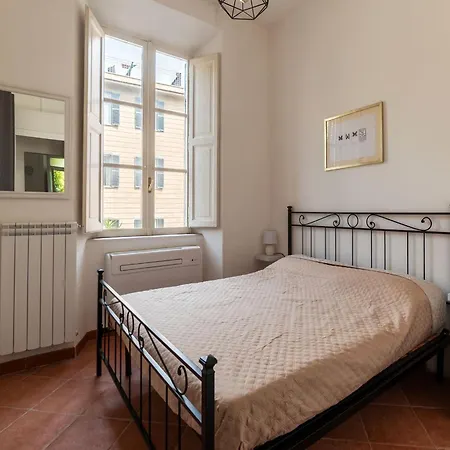 Guesthost - Comfy Near Vatican City!