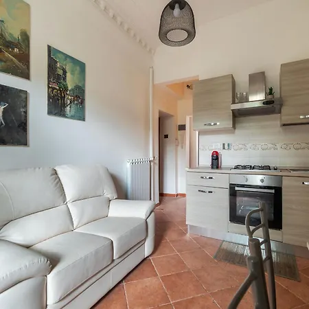 Guesthost - Comfy Near Vatican City! * Рим